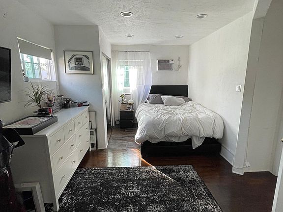 2nd image of 1202 N Harper Ave #1