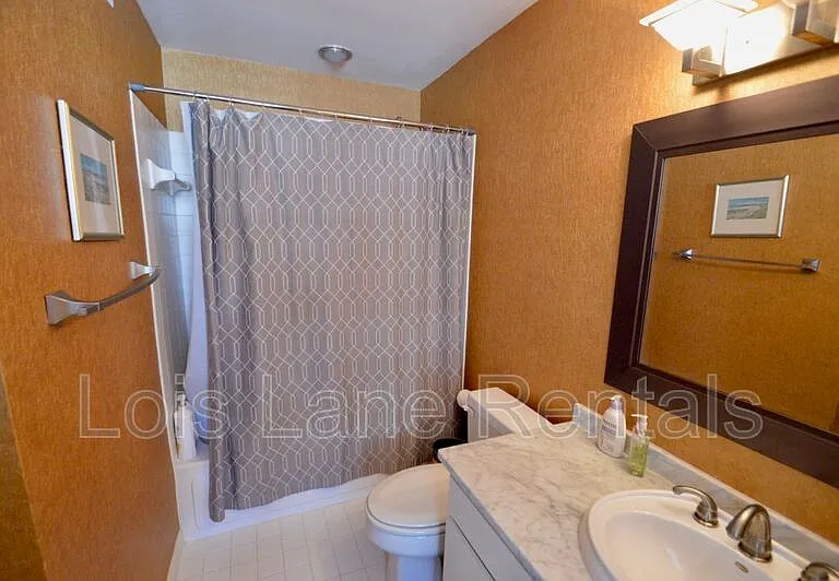 55 Ashley Ave #4 — Photo 10