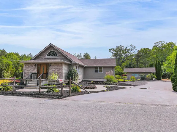 827 Columbia Rd, Egg Harbor City, NJ 08215