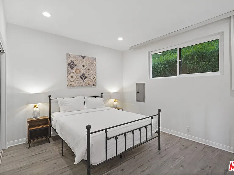 18103 Coastline Dr #7 — Photo 18