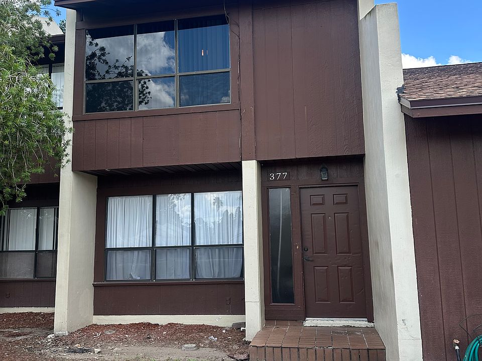 1st image of 377 Market Sq E