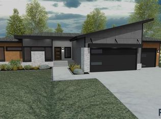 8908 E Canotia Ln, Sioux Falls, SD 57110