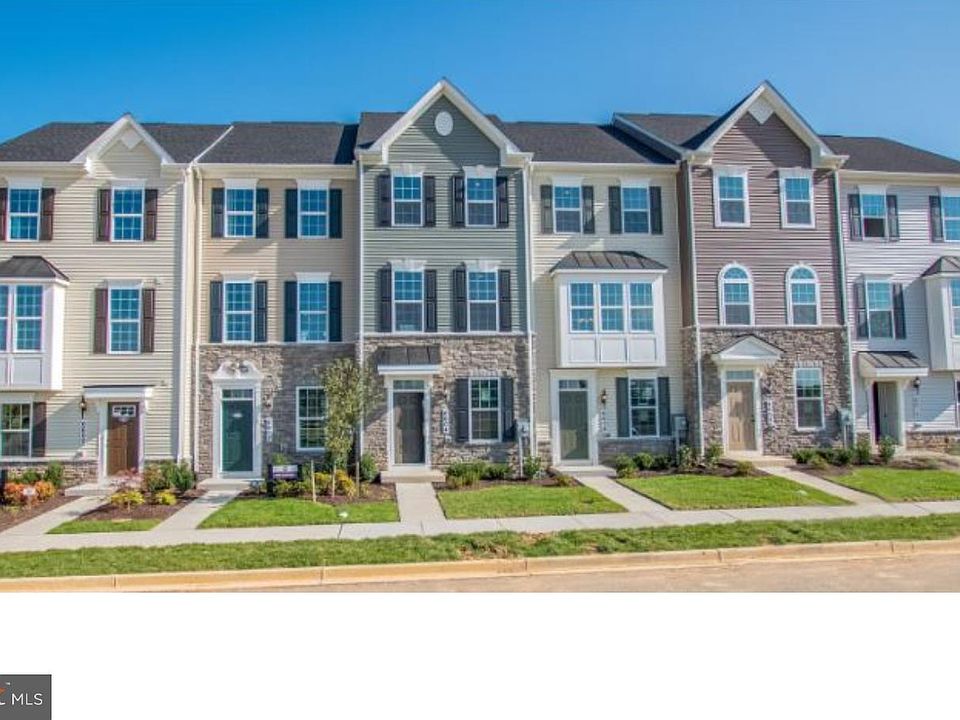 1st image of 5001 Merrimac Ave