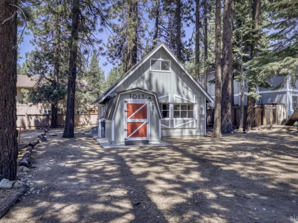 1013 Shepherds Dr, South Lake Tahoe, CA 96150