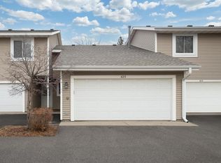 423 Whispering River Ln, Farmington, MN 55024