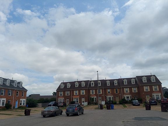 5th image of 1209 Killington Sq