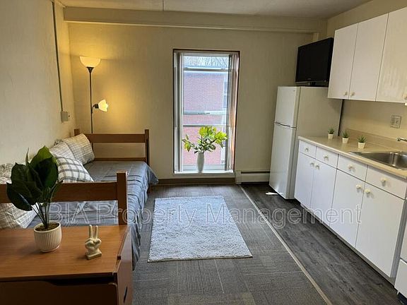2nd image of 301 Grand Avenue Ext #1-419