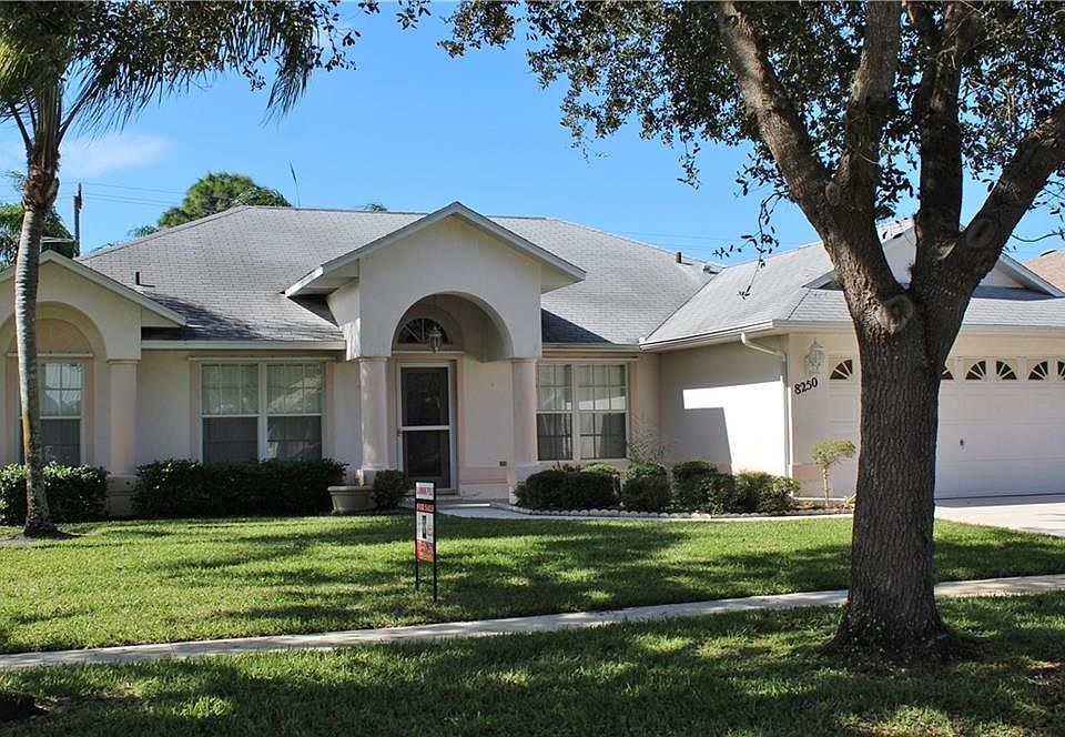 1st image of 8250 Sandpine Cir