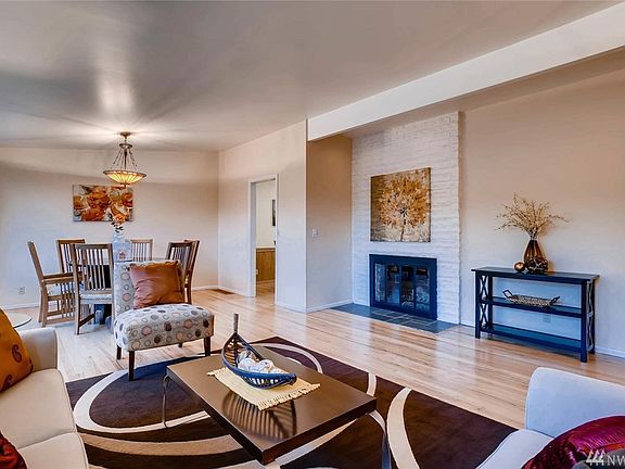 5th image of 16553 SE 29th St