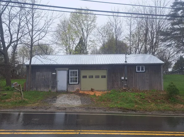 8 Mills Road, Whitefield, ME 04353