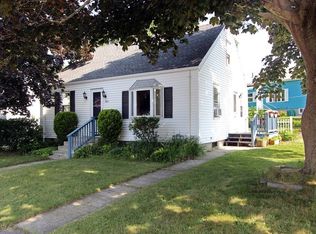 1565 Riverside Ave, Somerset, MA 02726