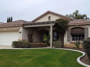 8214 Sea Meadow Ln, Bakersfield, CA 93312