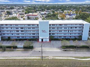 5060 76th Ave N APT 409, Pinellas Park, FL 33781