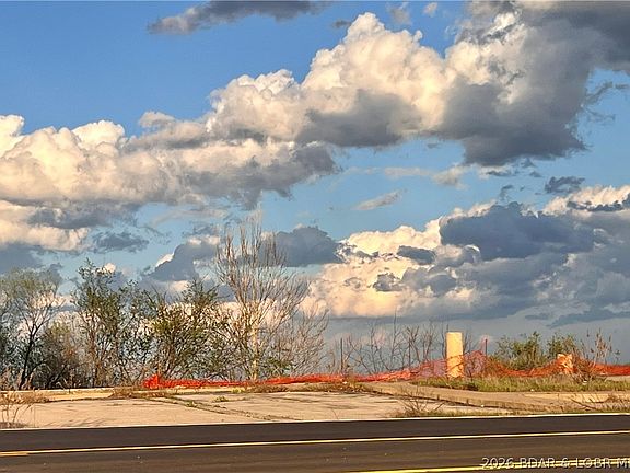 4th image of 3285 Bagnell Dam Blvd