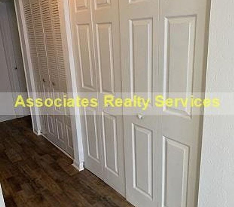 1st image of 3914 SW 26th Dr #967-A