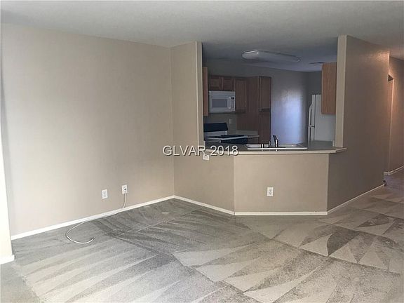 3rd image of 9279 Onesto Ave