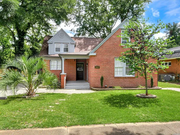 222 Newberry St NW, Aiken, SC 29801