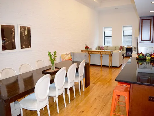 Rented by Sotheby's International Realty | media 25