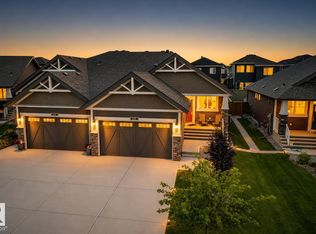 8120 222nd St NW, Edmonton, AB T5T7M6