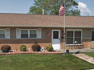 15126 Rob Roy Dr, Oak Forest, IL 60452