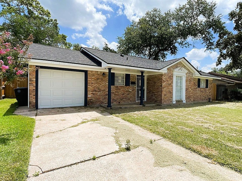 1st image of 10506 Rockaway Dr