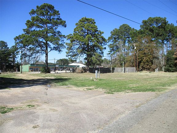 3rd image of 222 Onalaska Dr E