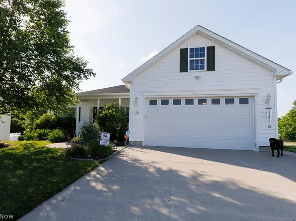 3216 Robin Ln, Lorain, OH 44053