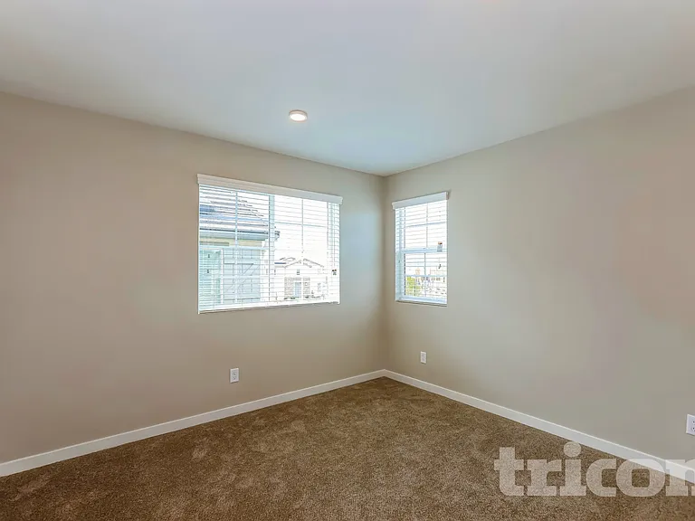 31571 Willowood Way — Photo 2