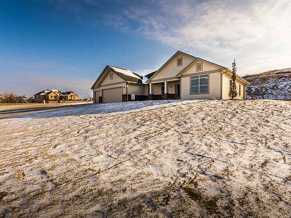 3rd image of 3609 Vanesta Dr