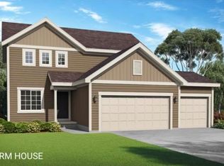 12416 Live Oak Cir, Peculiar, MO 64078