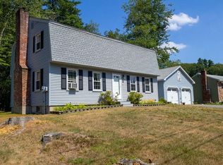8 Wildwood Ln, Rochester, NH 03867