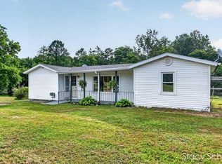 426 N Ionia Rd, Vermontville, MI 49096
