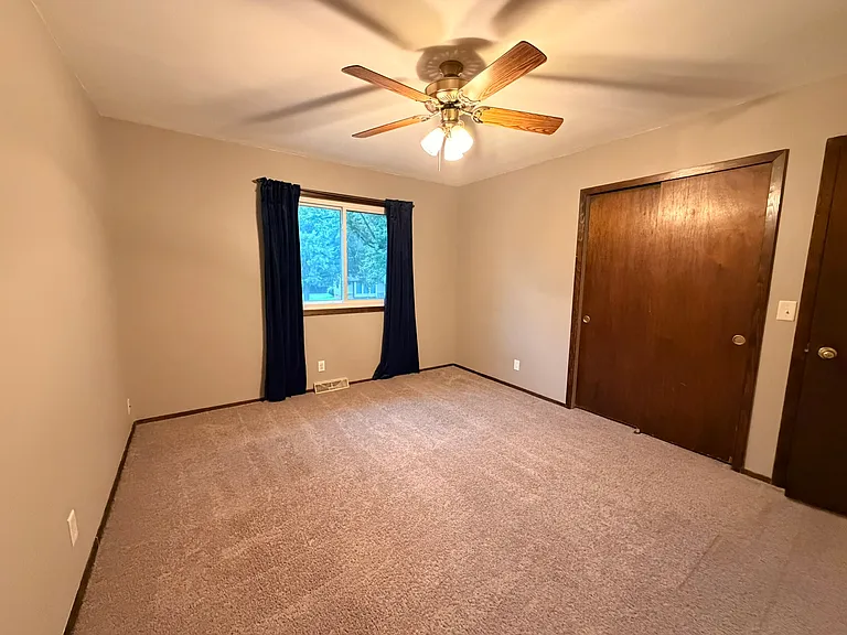 904 Kountze Memorial Dr — Photo 28