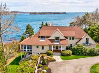 77 Linekin Rd, Boothbay Harbor, ME 04538