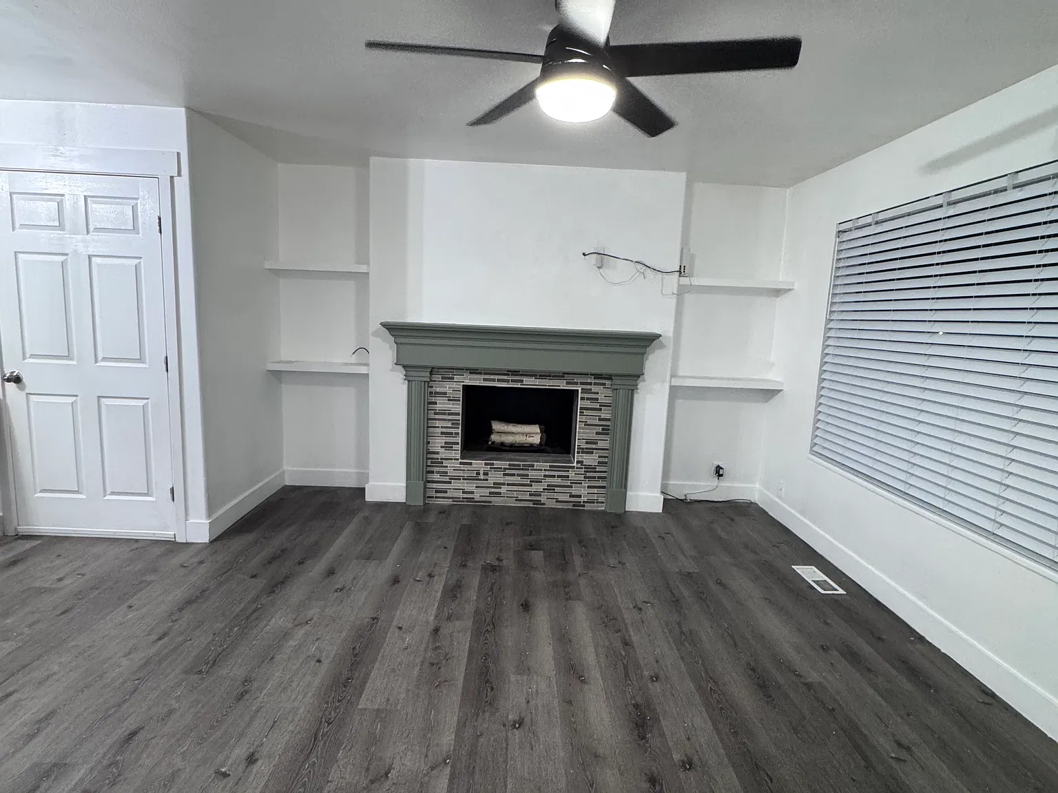 3 bed, 1025 sqft, $1,800 — Photo 4