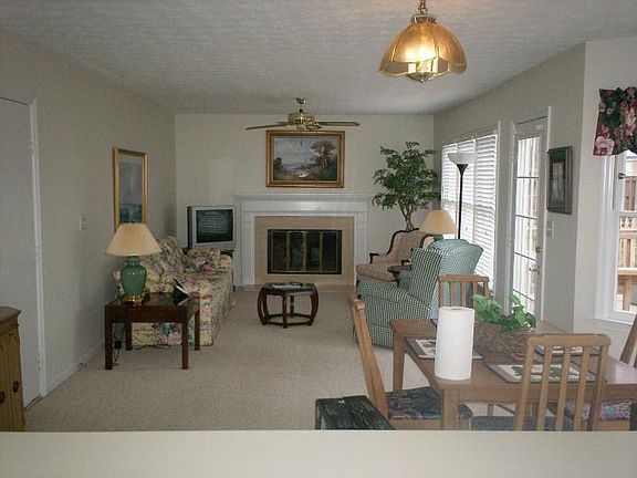 5th image of 4230 Pine Vista Blvd