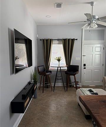 4th image of 3109 Iberville St