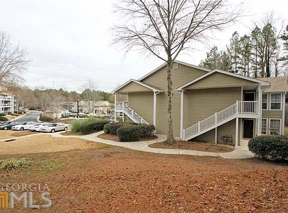 4th image of 1107 Berkeley Woods Dr