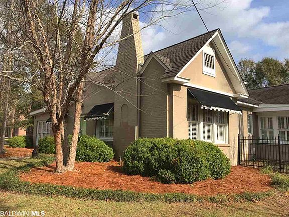 2nd image of 716 Evergreen Ave