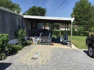 760 Coplen Rd, Mayfield, KY 42066