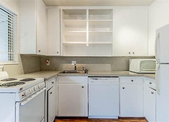 4th image of 4712 Abbott Ave APT 203