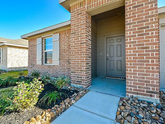 2nd image of 5134 Bay Meadows Ln