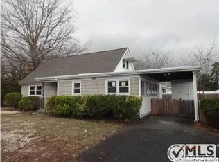 216 Aldo Dr, Toms River, NJ 08753