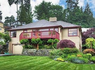 9005 45th Ave NE, Seattle, WA 98115
