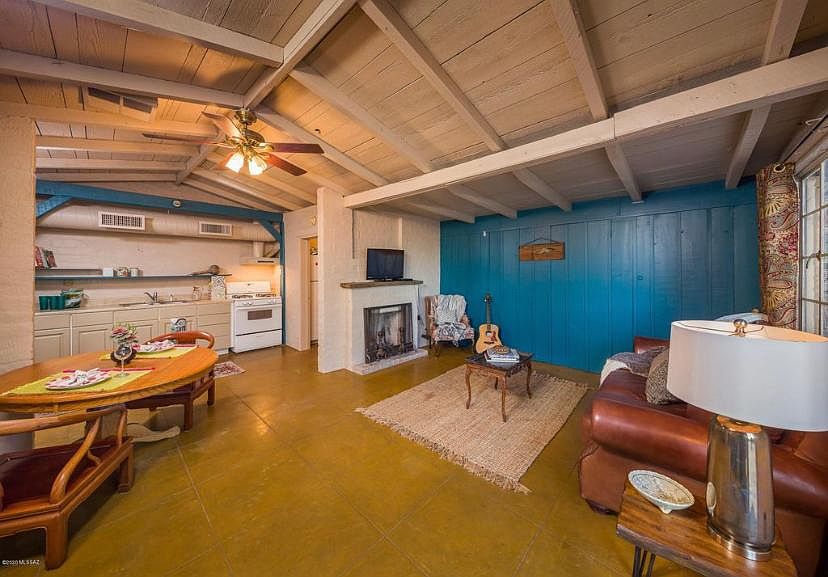 2nd image of 777 N Camino De Oeste Unit 1