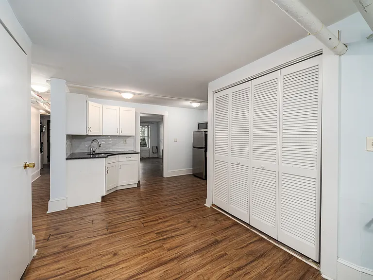 339 Webster Ave #1 — Photo 9