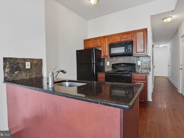 6022 Market St Floor 2, Philadelphia, PA 19139