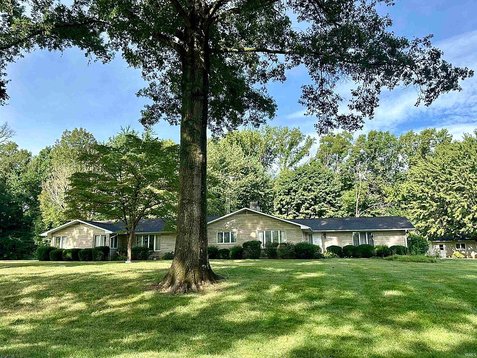1st image of 3551 Lakeside Dr
