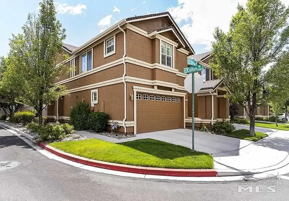 1898 Stetson Dr