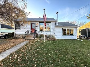 1418 South 9th STREET, Watertown, WI 53094